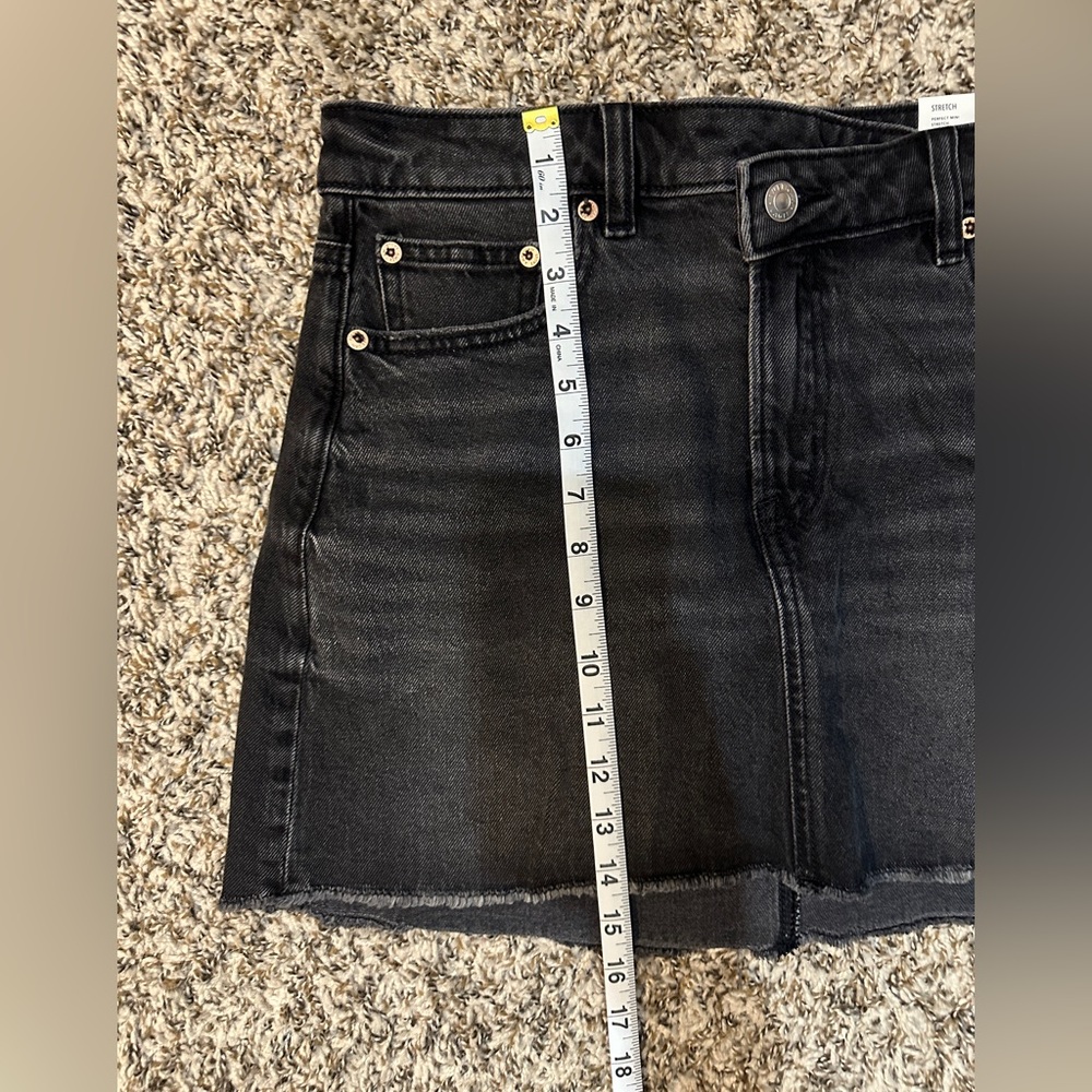 American Eagle Women’s Black Denim Mini Skirt - Size: 8 - Picture 6 of 6